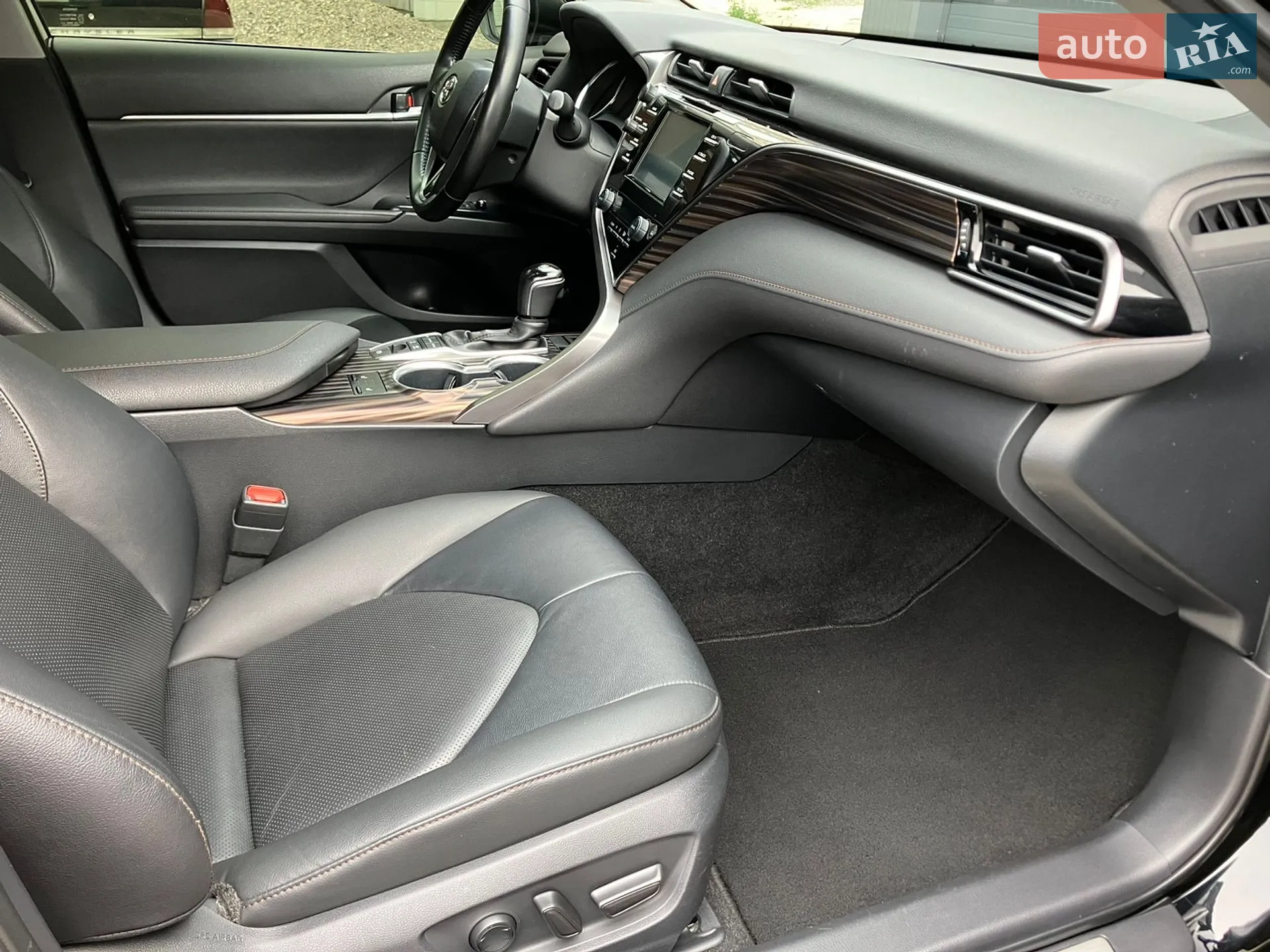 2020 Toyota Camry - мініатюра 12