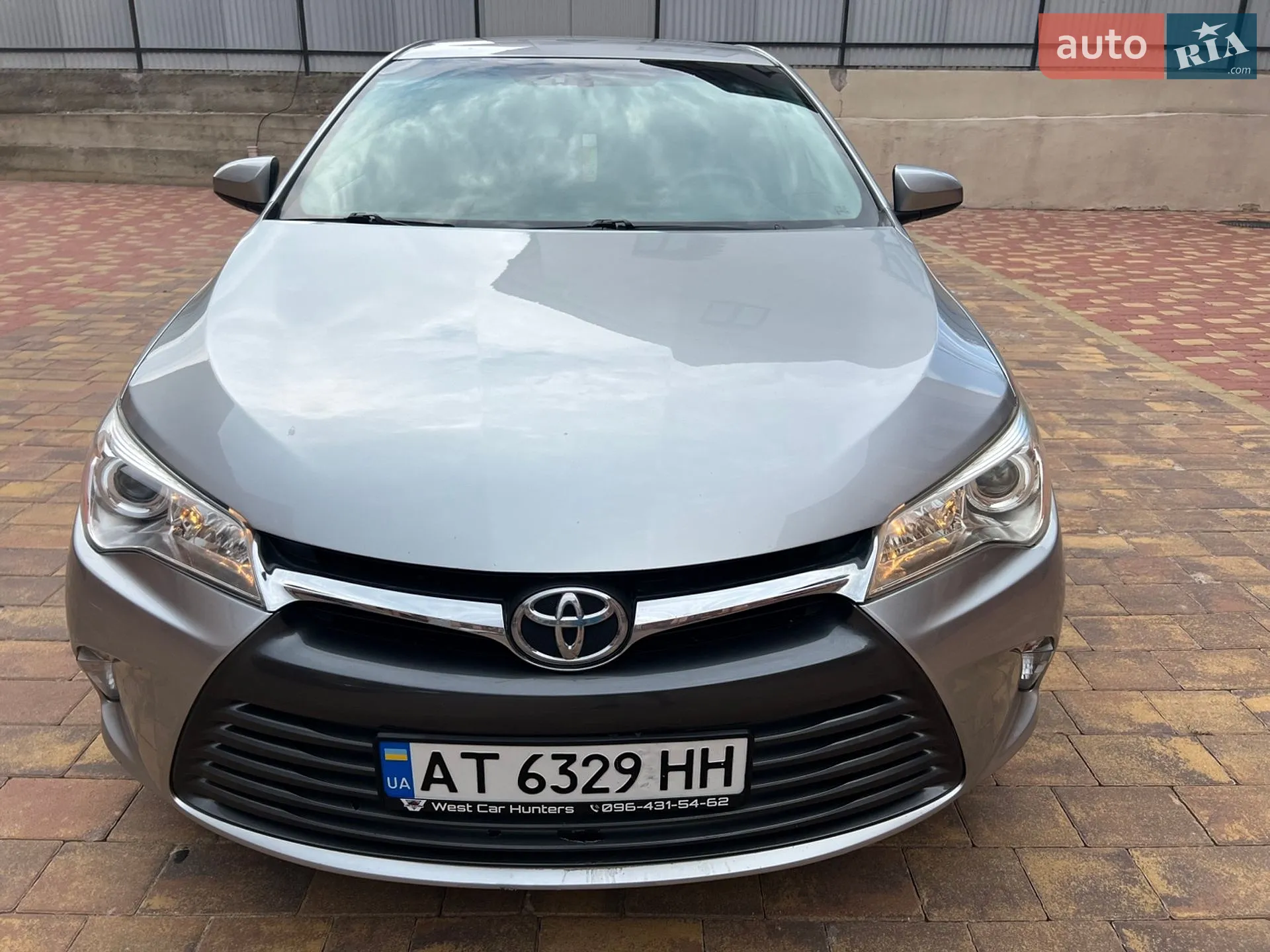 2016 Toyota Camry - мініатюра 9