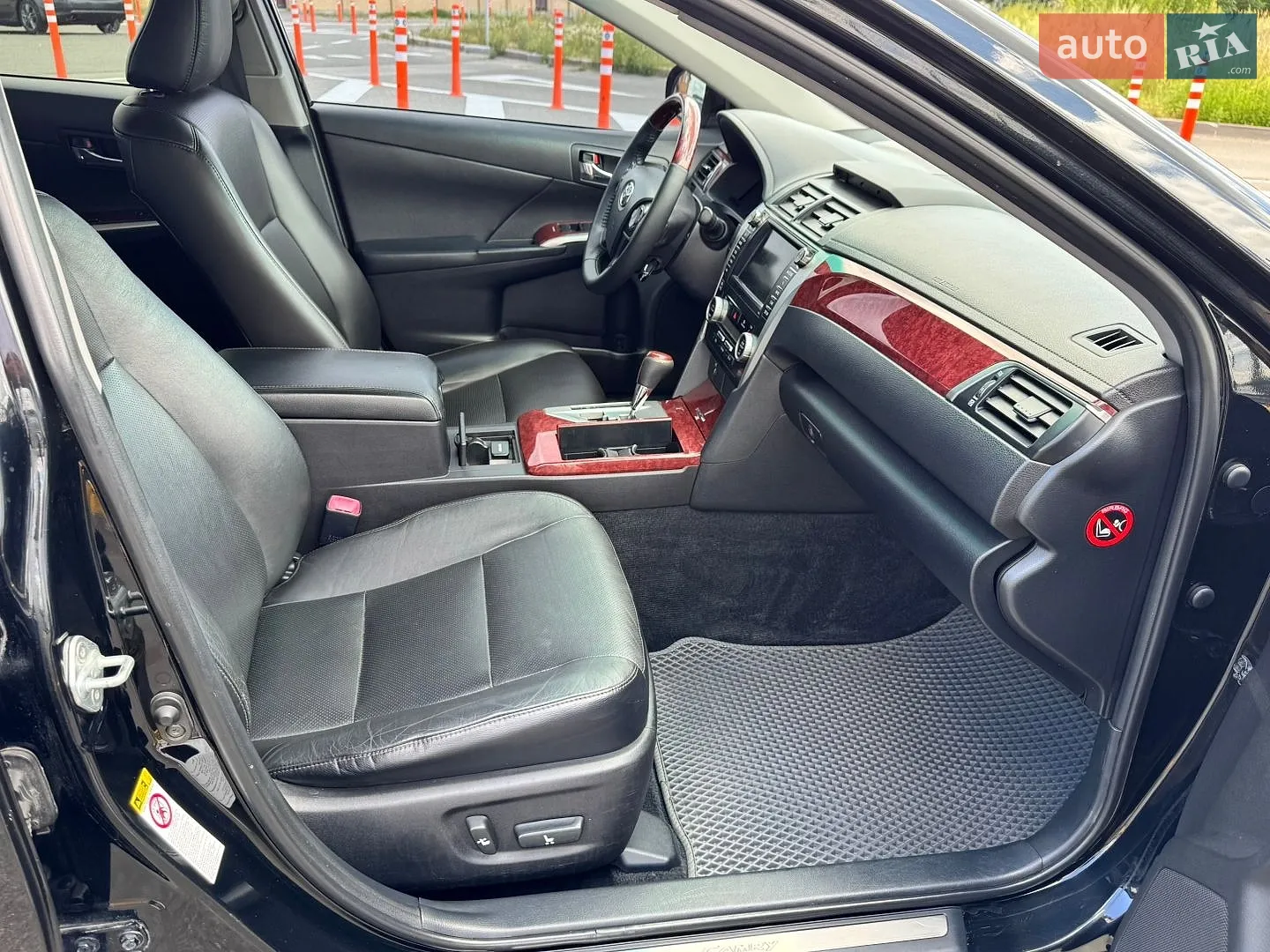 2013 Toyota Camry - мініатюра 8