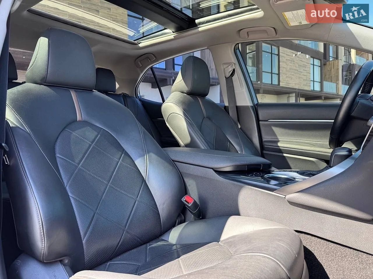 2017 Toyota Camry - мініатюра 10