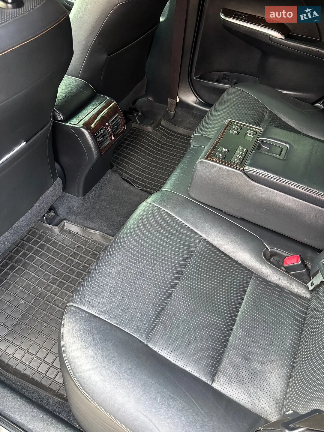 2017 Toyota Camry - мініатюра 17