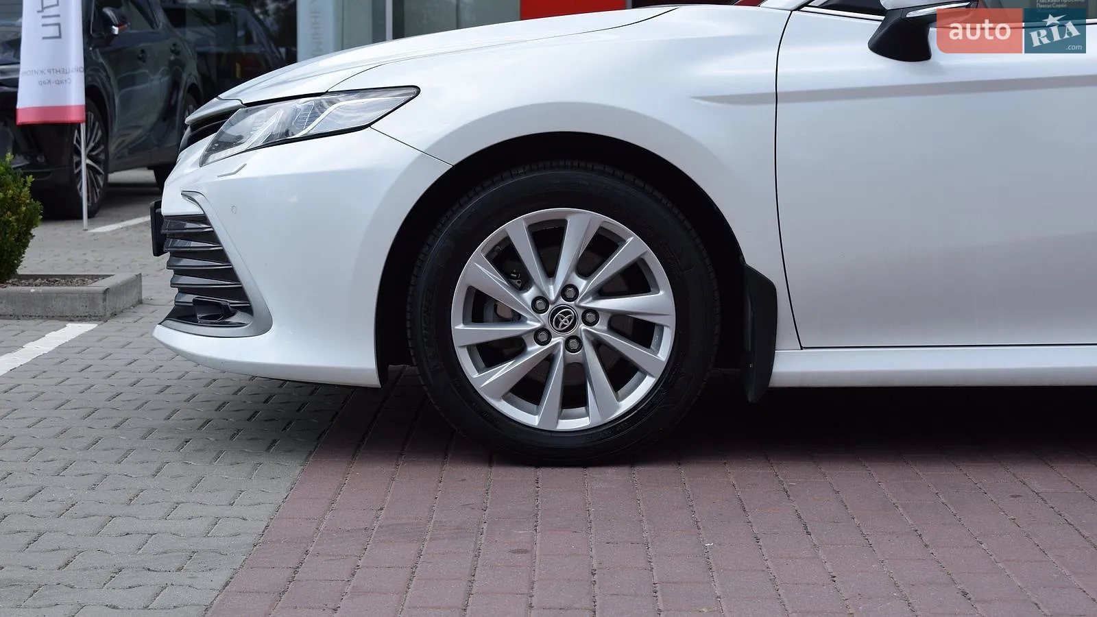 2021 Toyota Camry - мініатюра 17