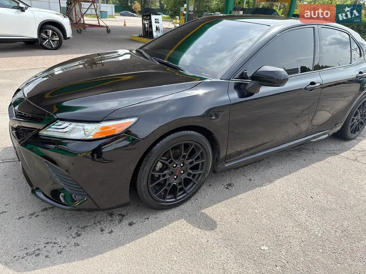 2018 Toyota Camry - мініатюра 22