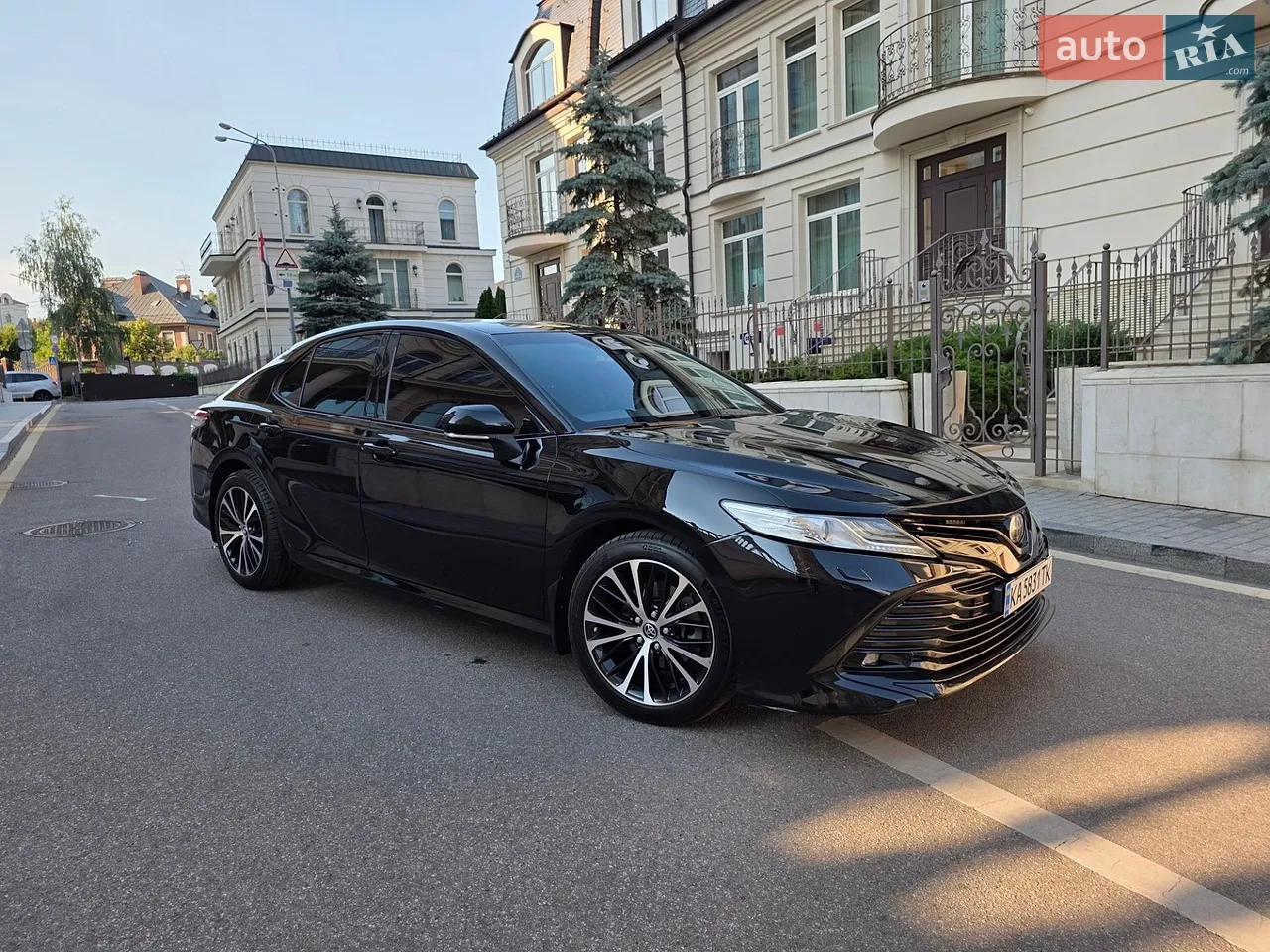 2016 Toyota Camry - мініатюра 23
