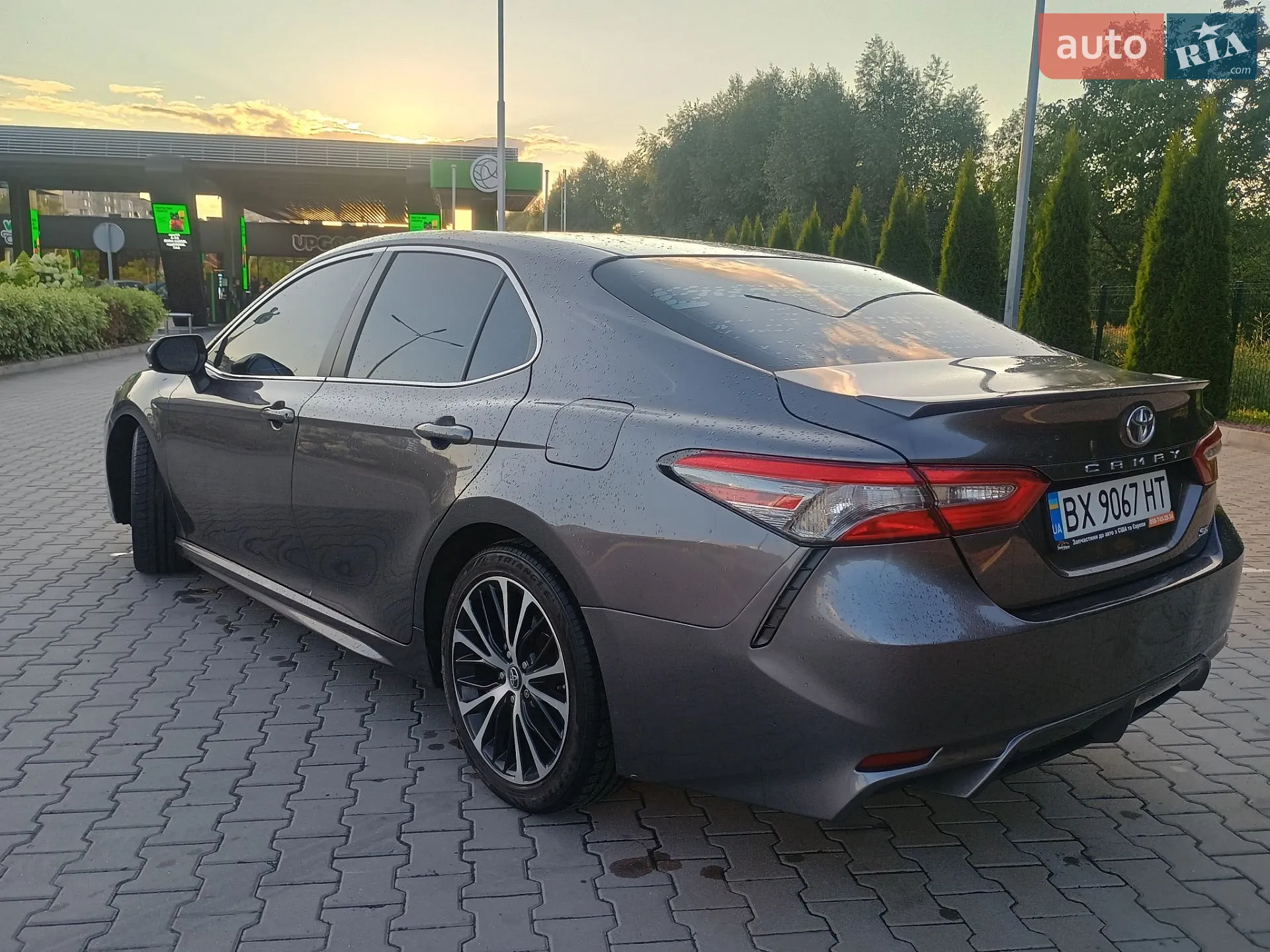 2017 Toyota Camry - мініатюра 9