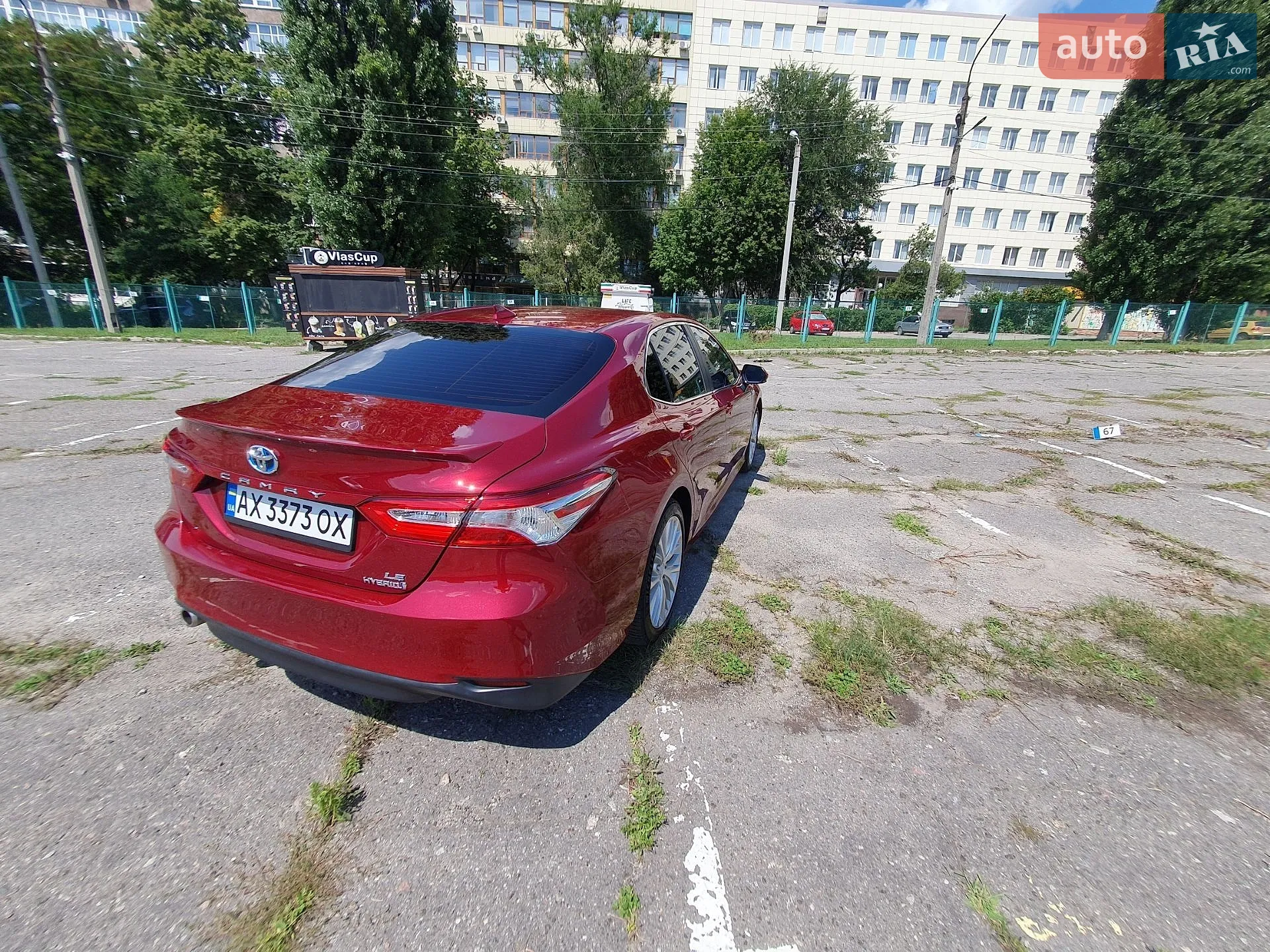 2018 Toyota Camry - мініатюра 9