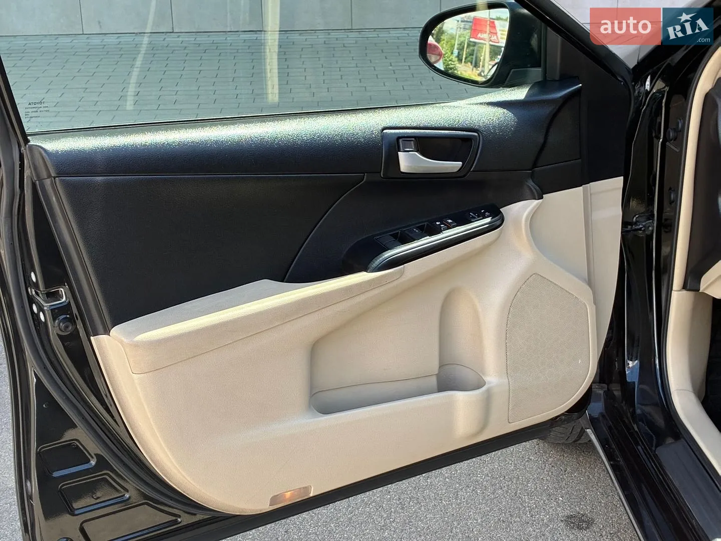 2014 Toyota Camry - мініатюра 22