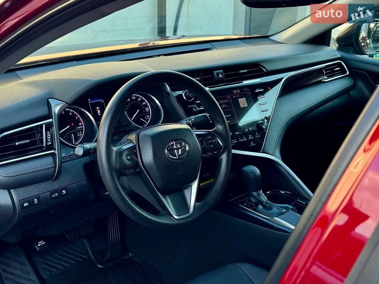2018 Toyota Camry - мініатюра 35