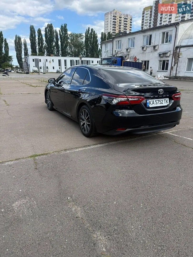2021 Toyota Camry - мініатюра 4