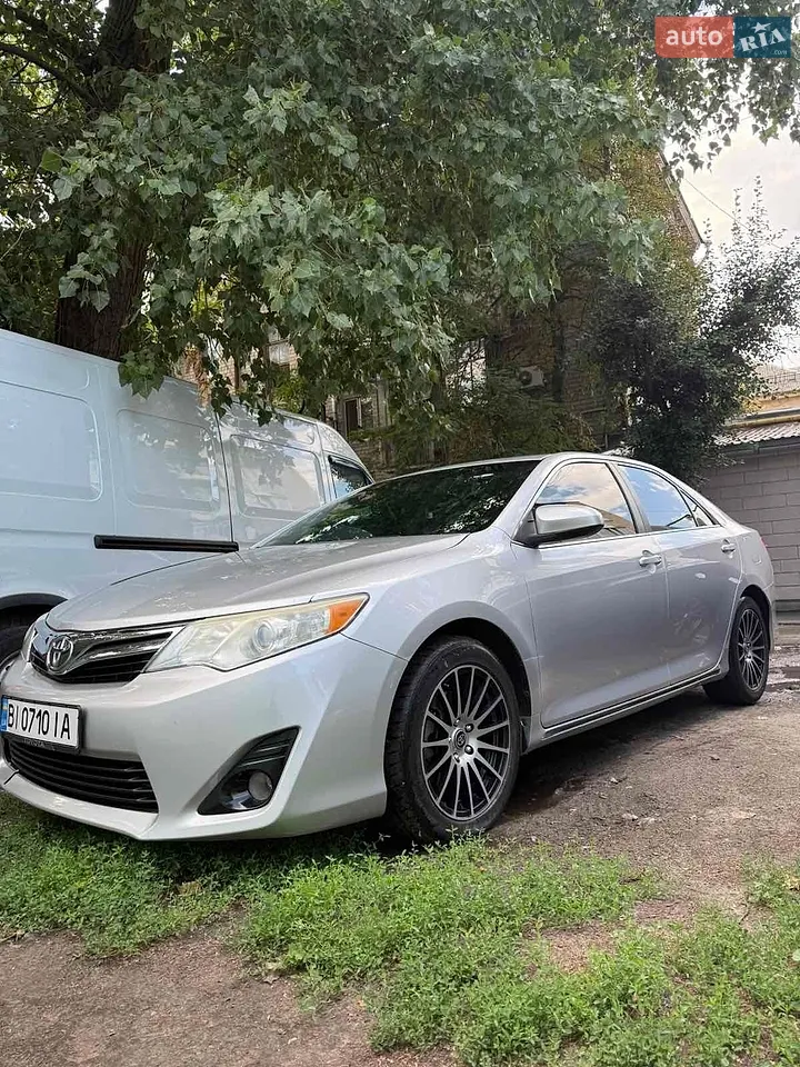 2014 Toyota Camry - мініатюра 33