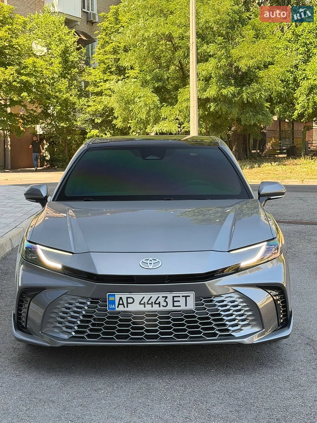 2025 Toyota Camry - мініатюра 3