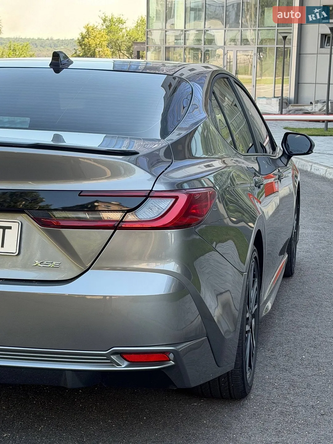 2025 Toyota Camry - мініатюра 9