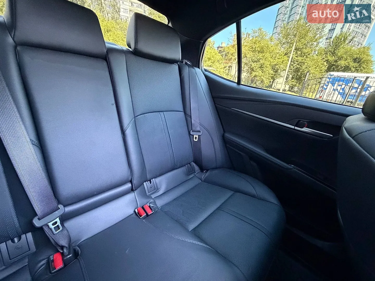 2025 Toyota Camry - мініатюра 26