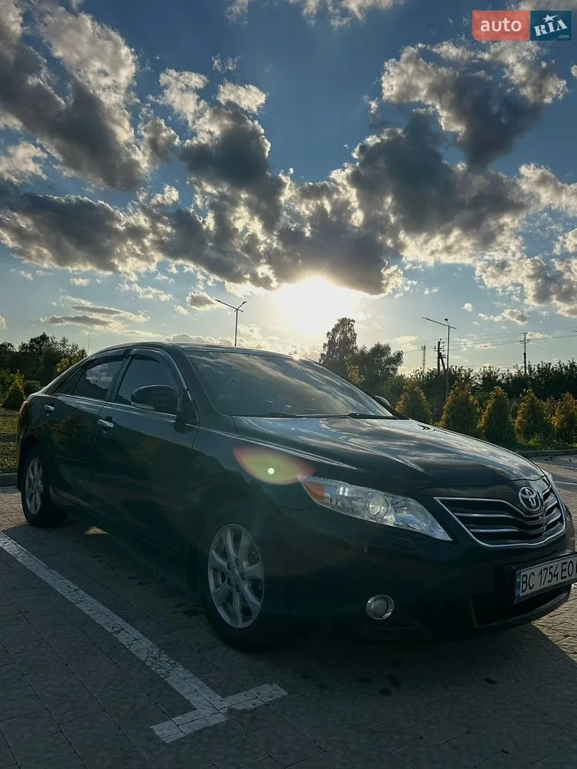 2010 Toyota Camry - мініатюра 4