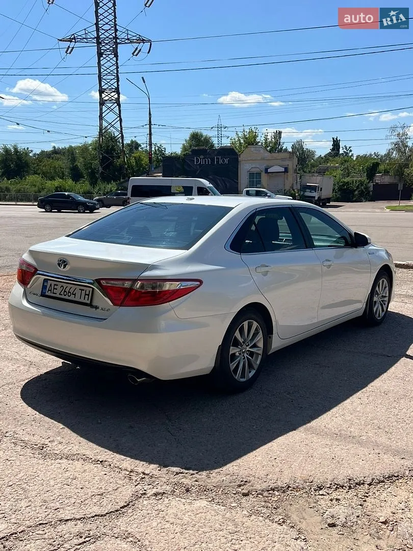 2015 Toyota Camry - мініатюра 3
