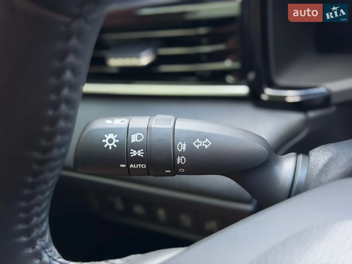 2025 Toyota Camry - мініатюра 64