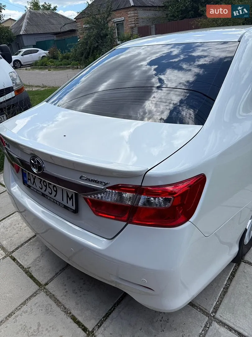 2014 Toyota Camry - мініатюра 7