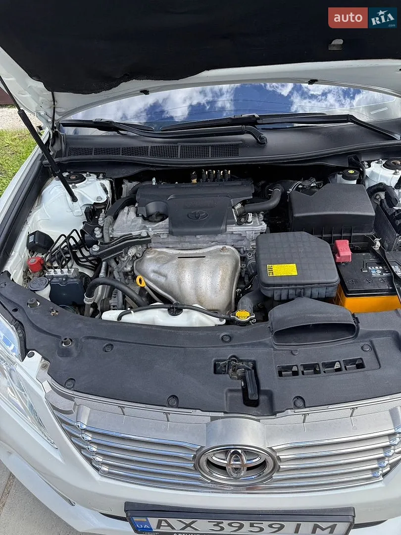 2014 Toyota Camry - мініатюра 11