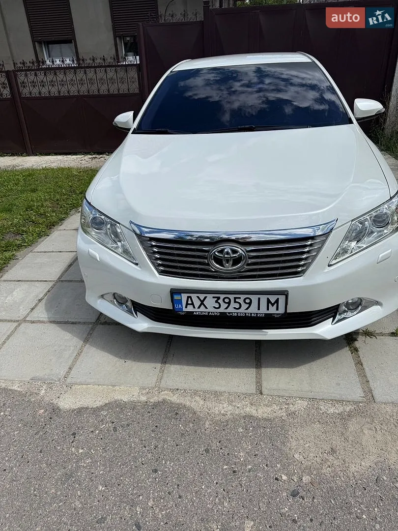 2014 Toyota Camry - мініатюра 9