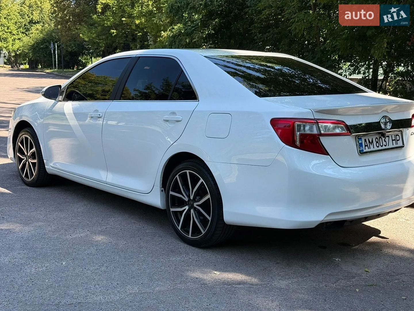 Toyota Camry 2018 VIN JTNBF4HK003016620 фото оголошення 17 з 21