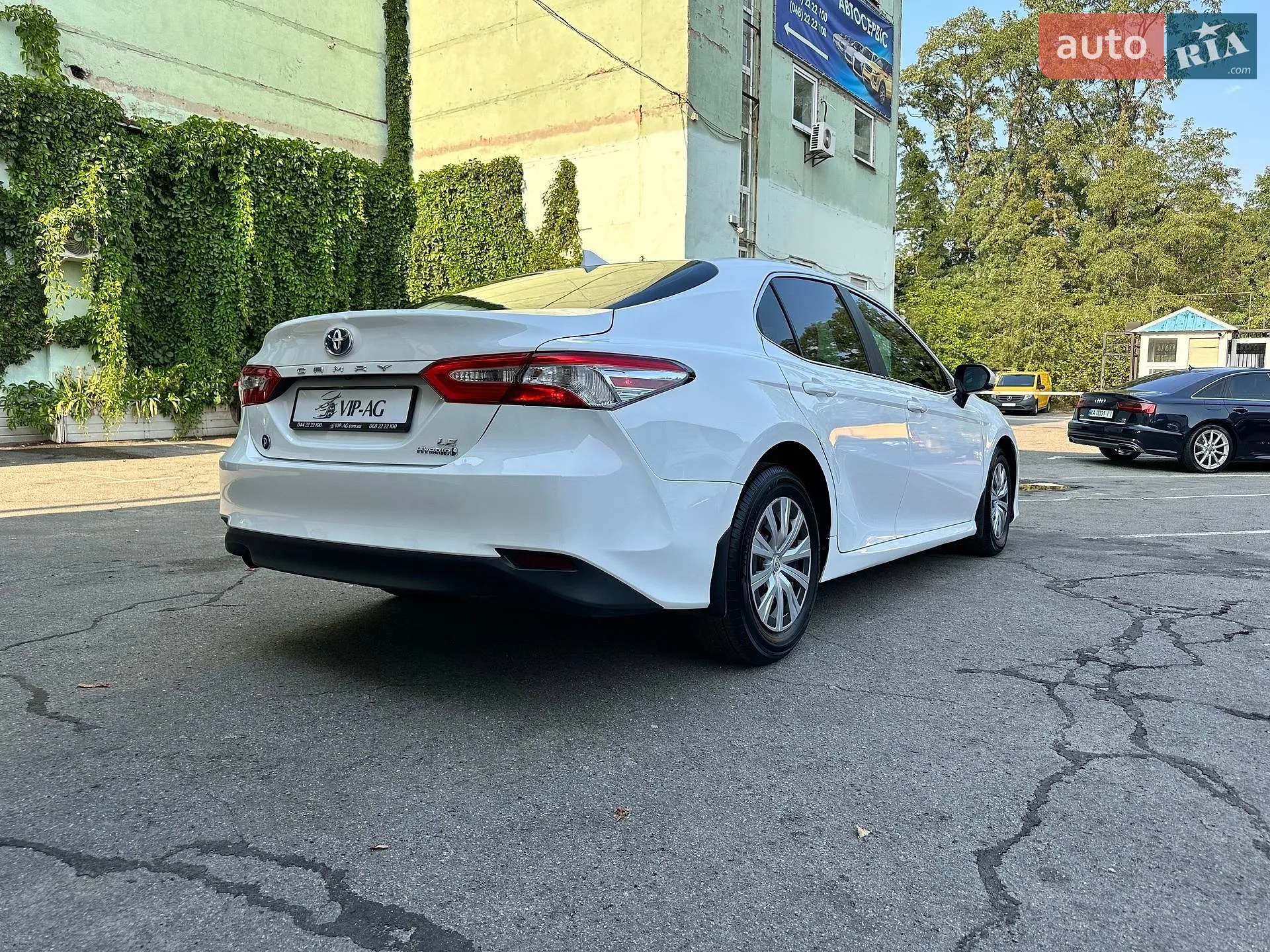 2019 Toyota Camry - мініатюра 10
