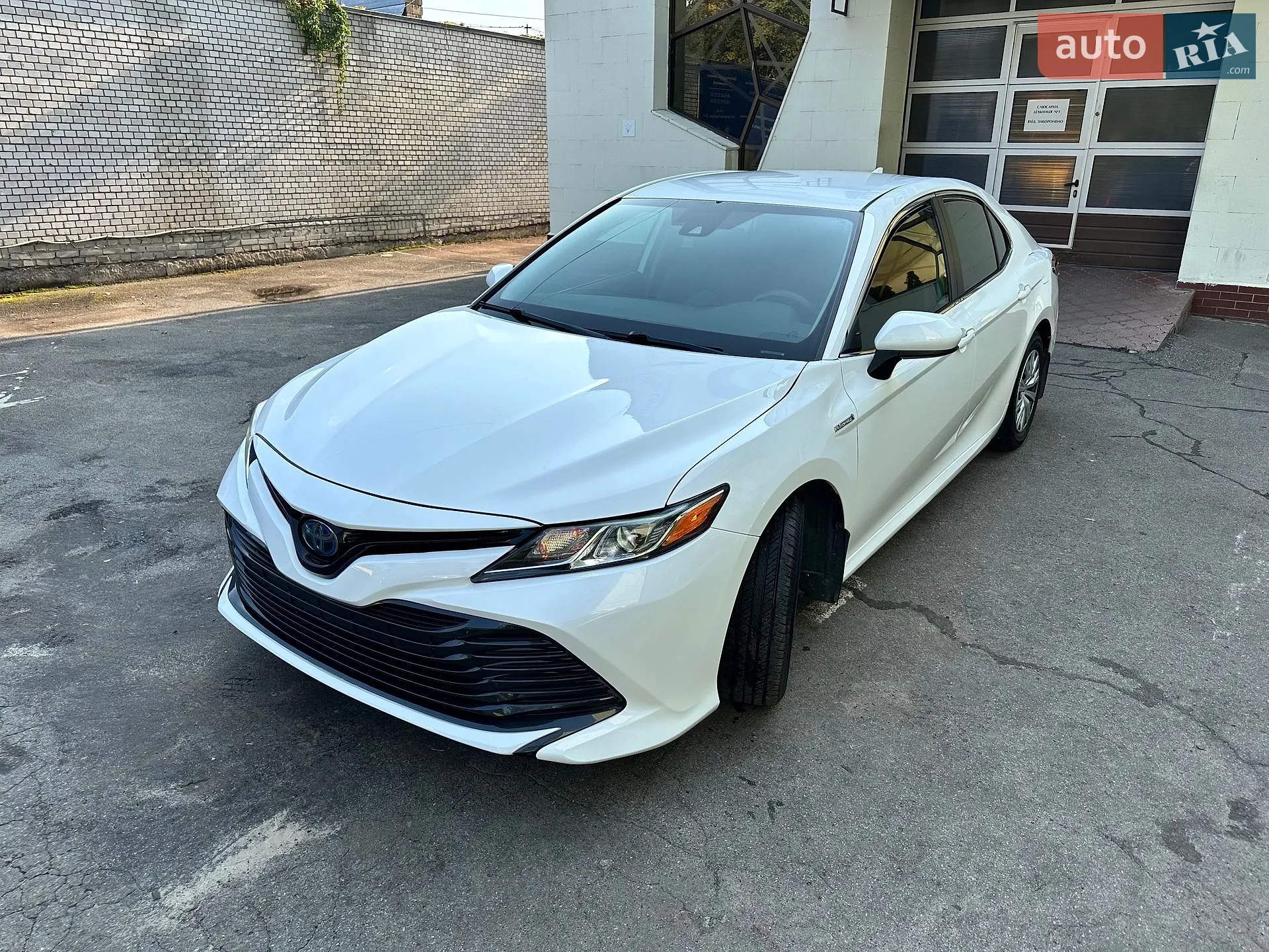 2019 Toyota Camry - мініатюра 4