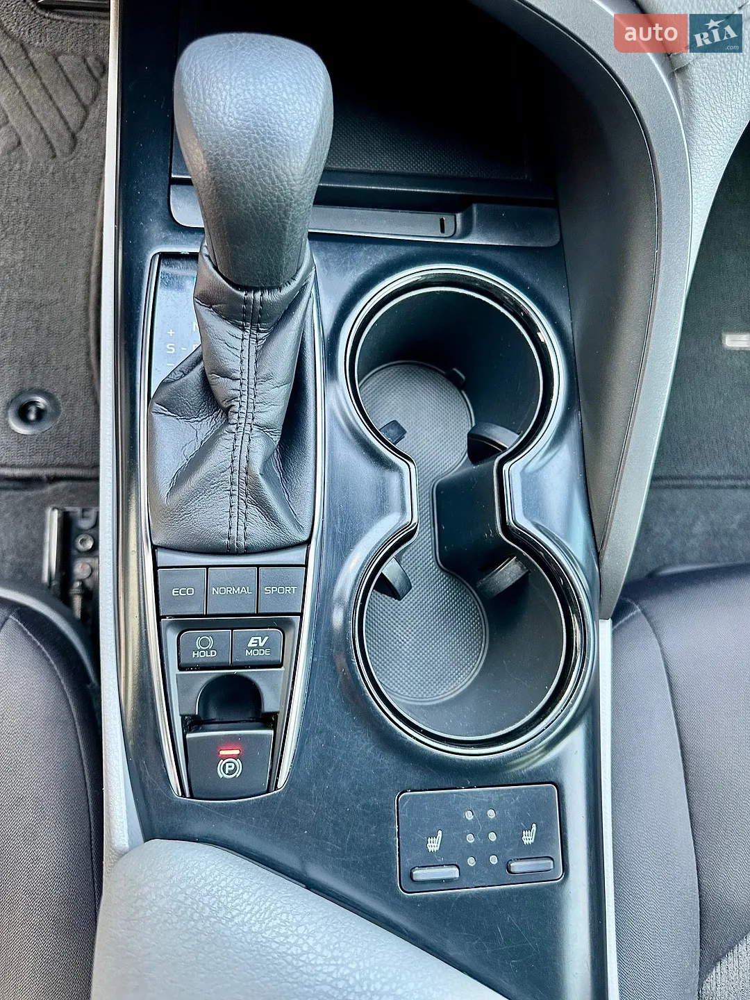 2019 Toyota Camry - мініатюра 27