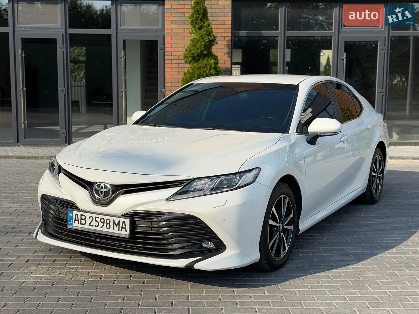 2017 Toyota Camry - мініатюра 17