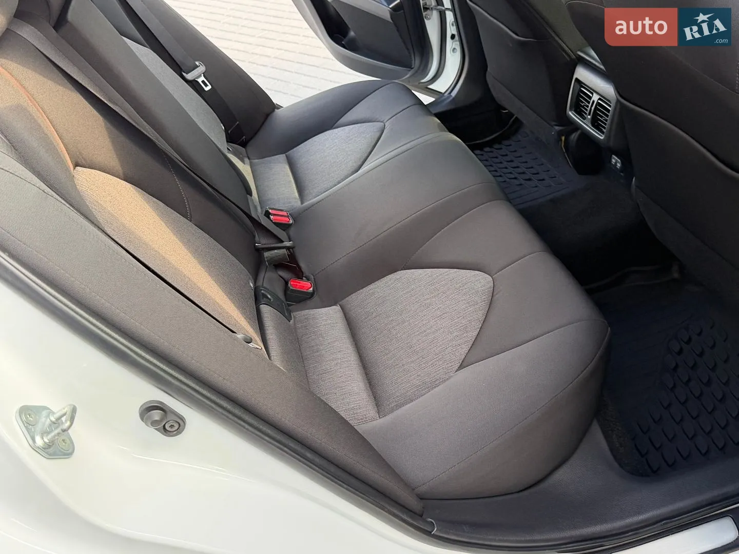 2017 Toyota Camry - мініатюра 69