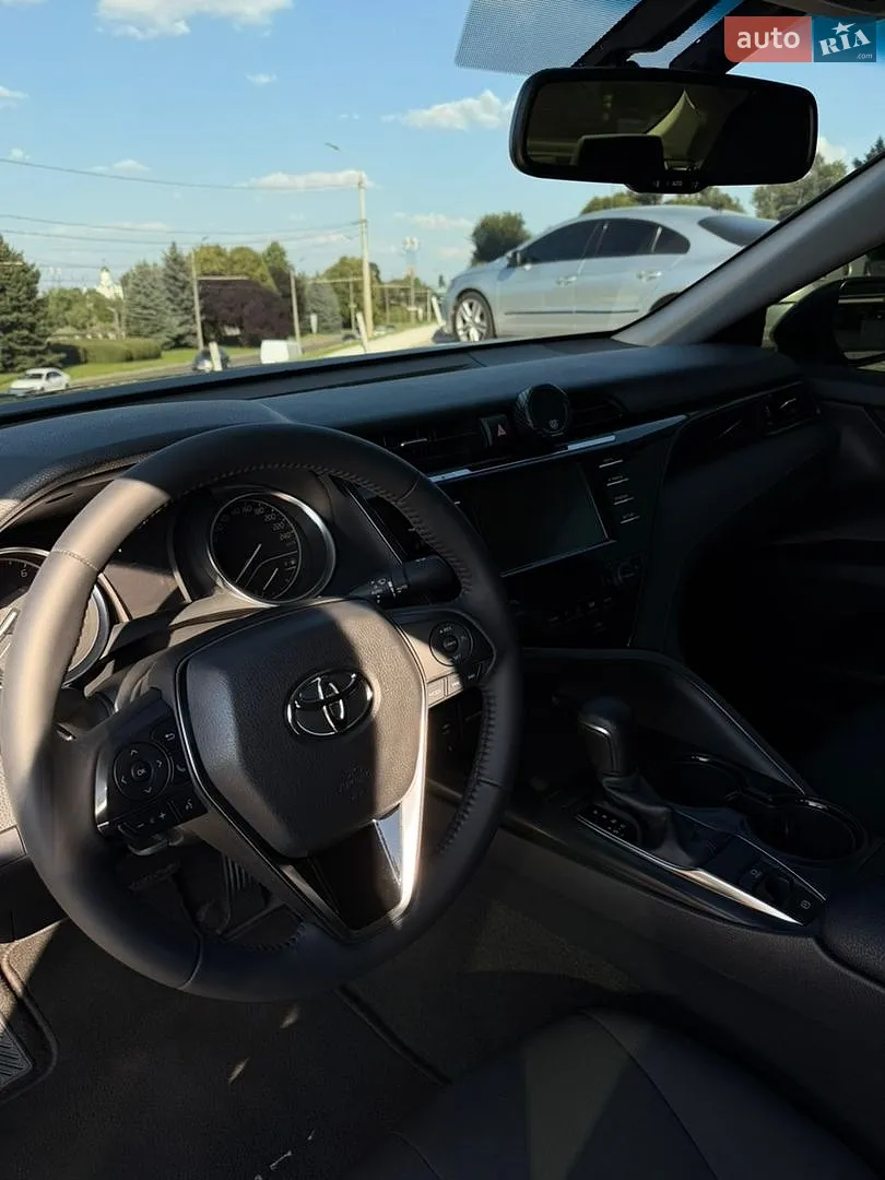 2020 Toyota Camry - мініатюра 10