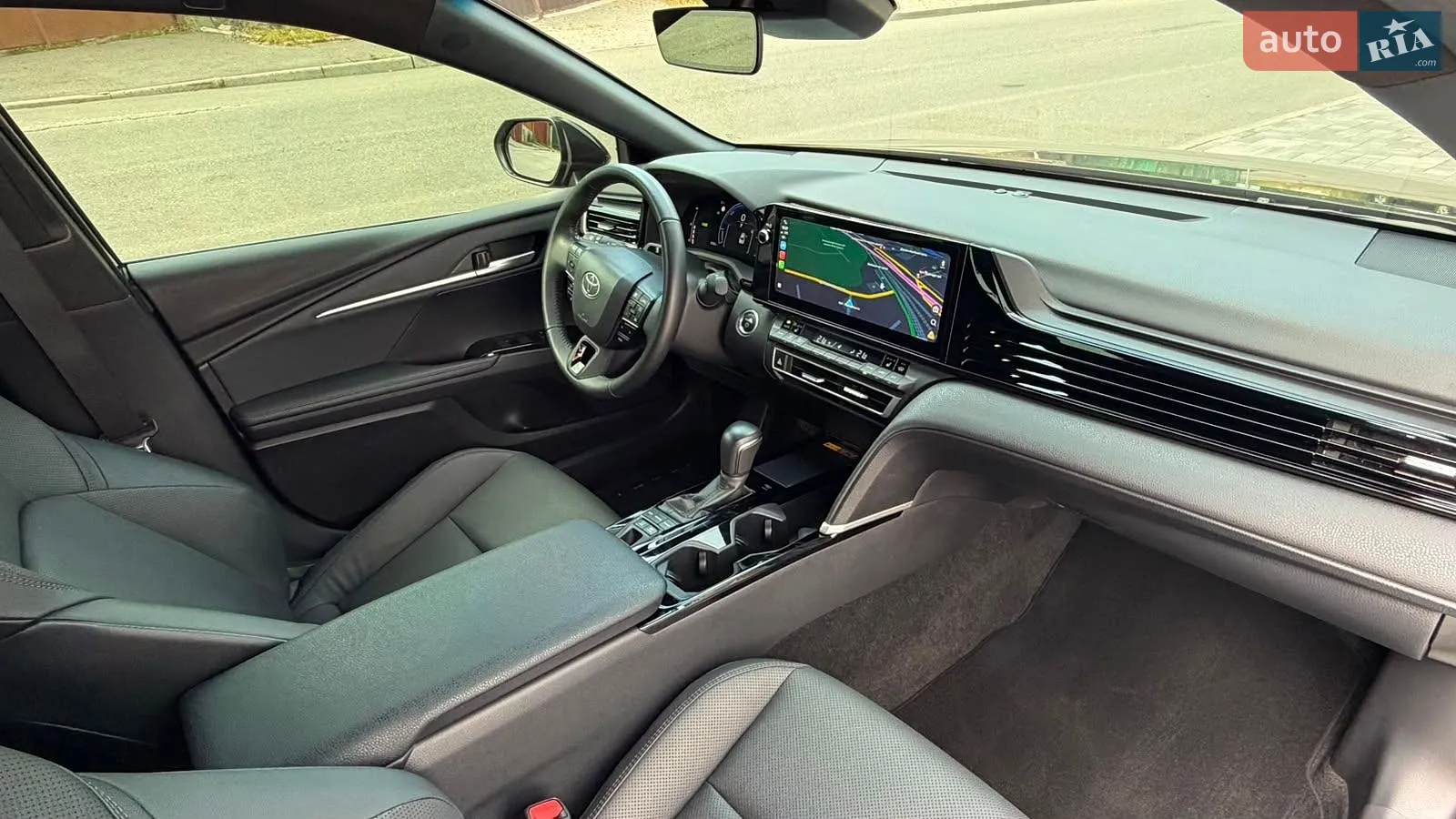 2024 Toyota Camry - мініатюра 13