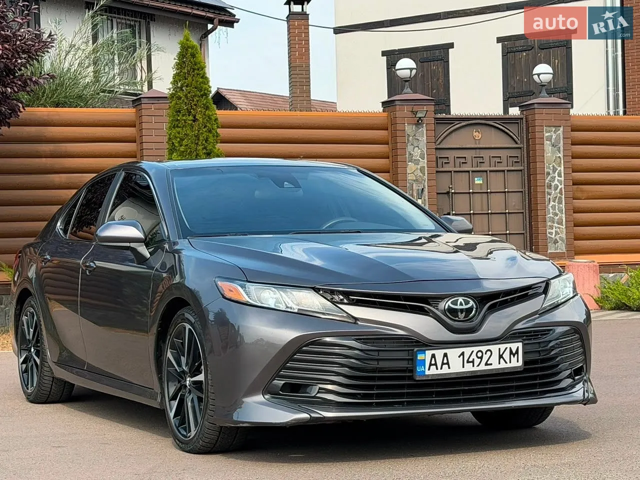 2017 Toyota Camry - мініатюра 10