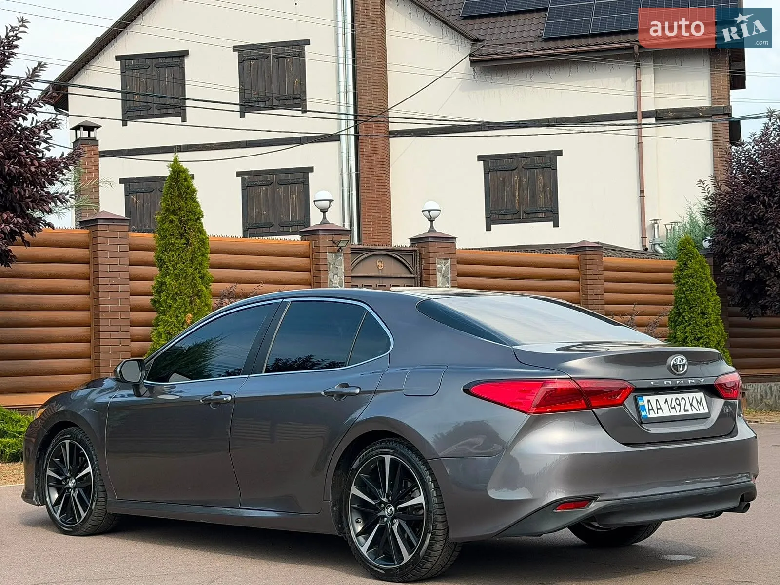 2017 Toyota Camry - мініатюра 17
