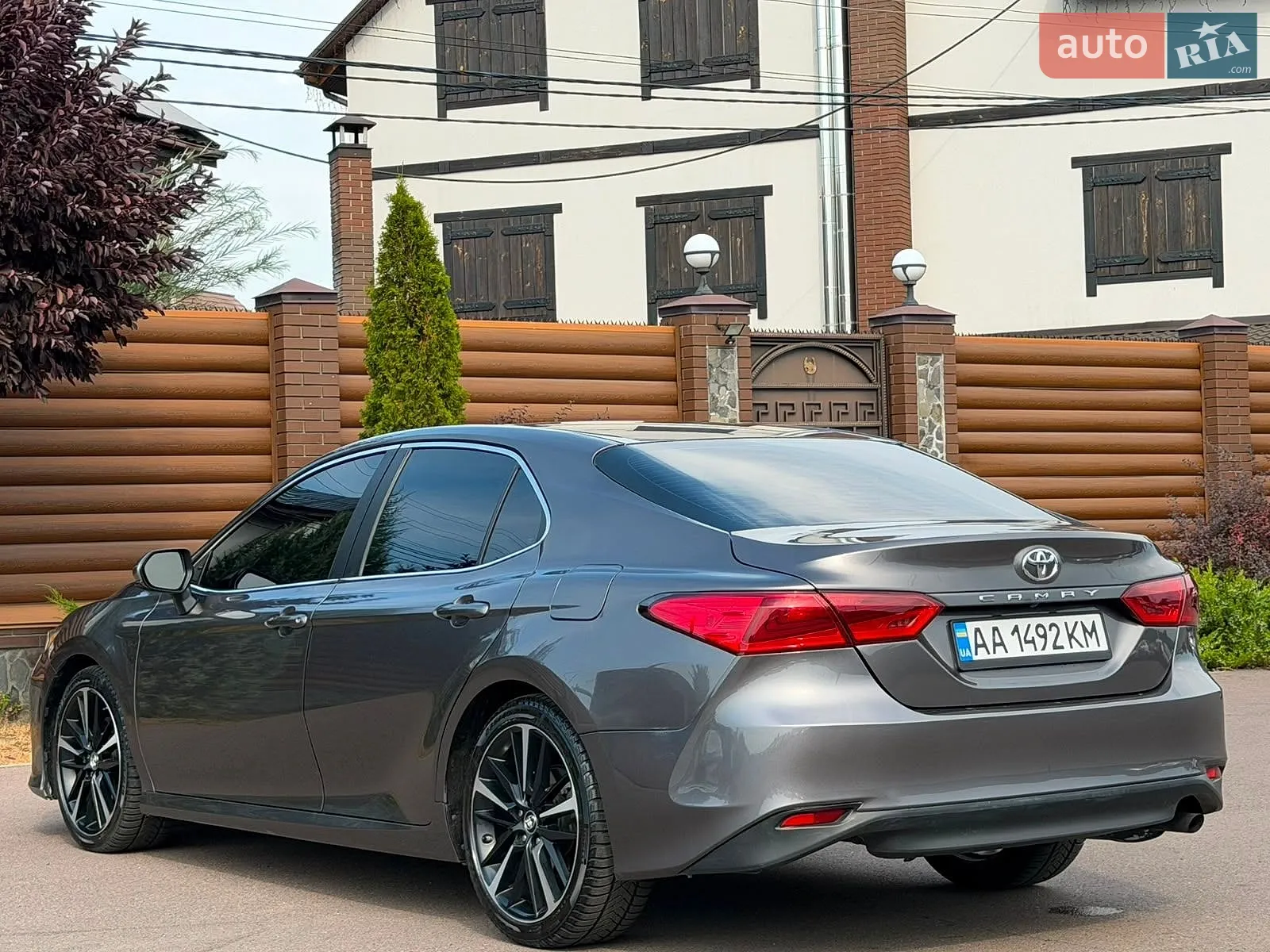 2017 Toyota Camry - мініатюра 19