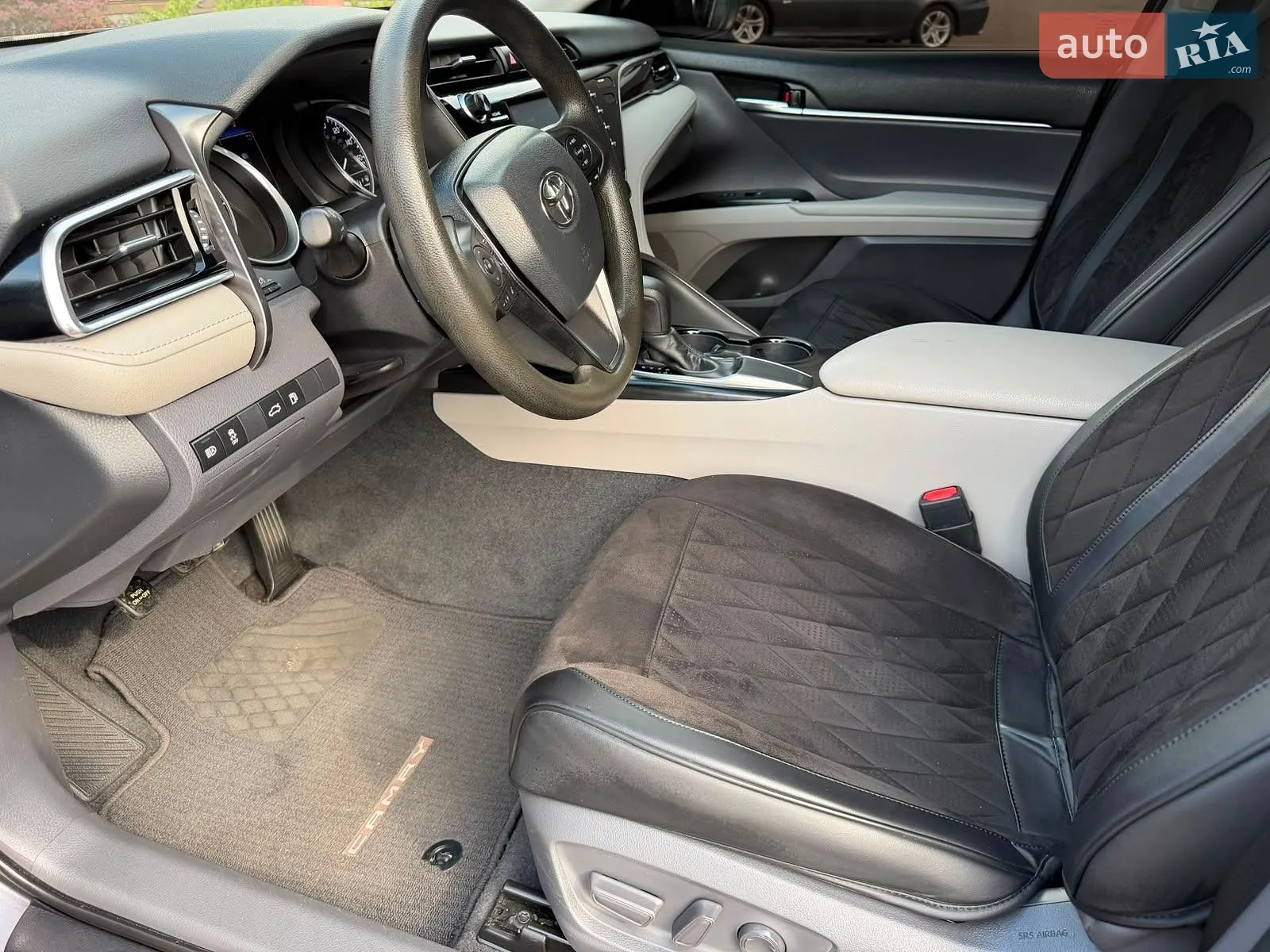 2017 Toyota Camry - мініатюра 34