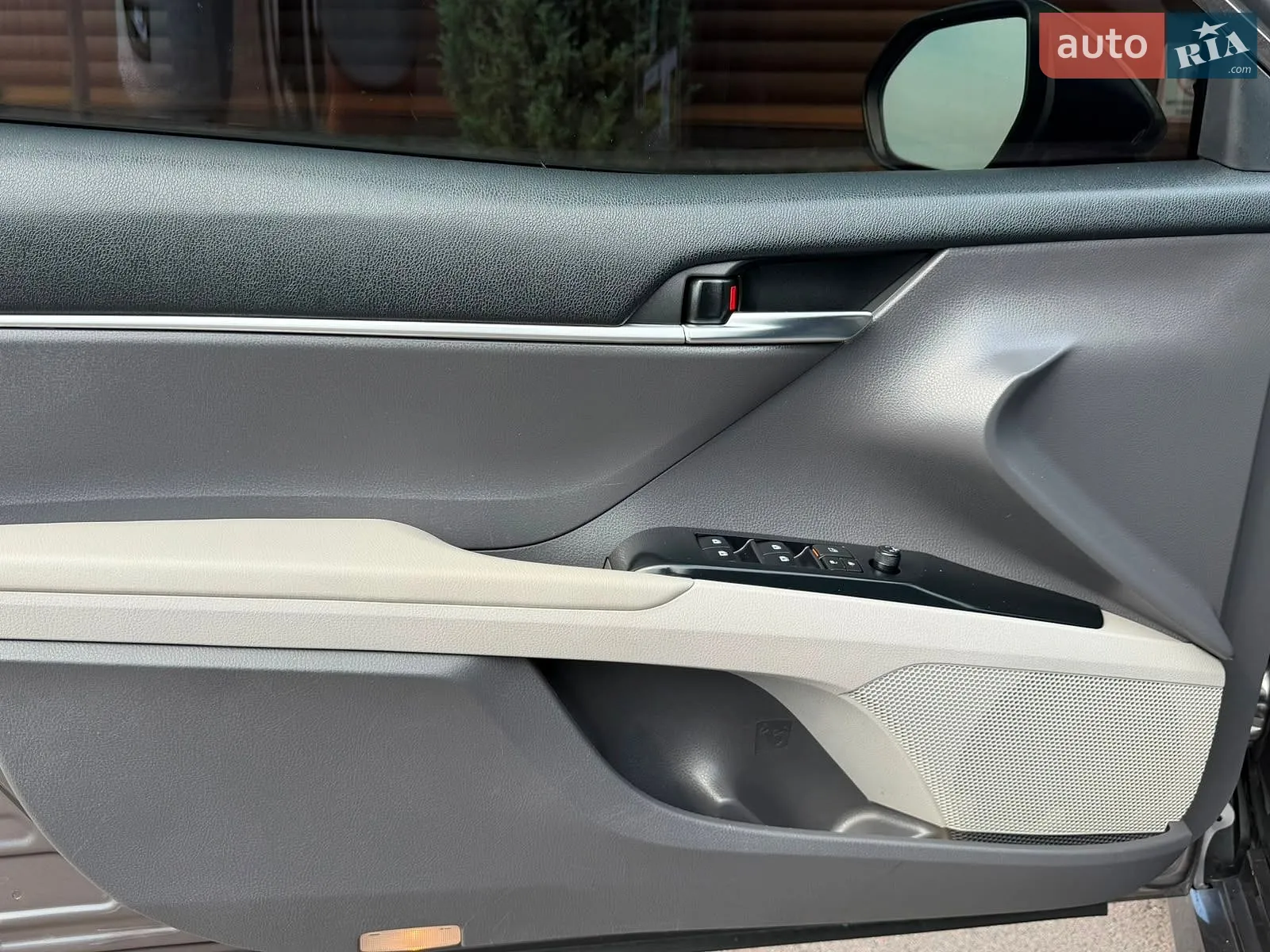 2017 Toyota Camry - мініатюра 42