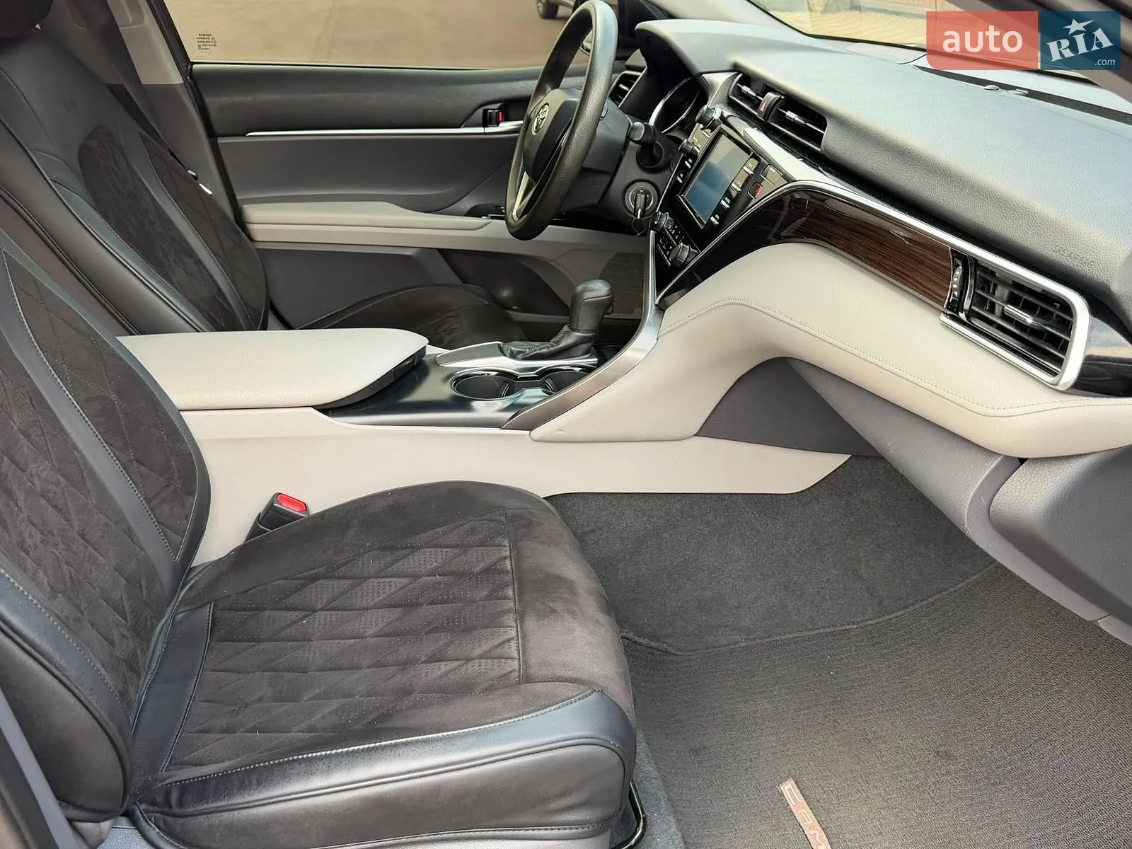 2017 Toyota Camry - мініатюра 46