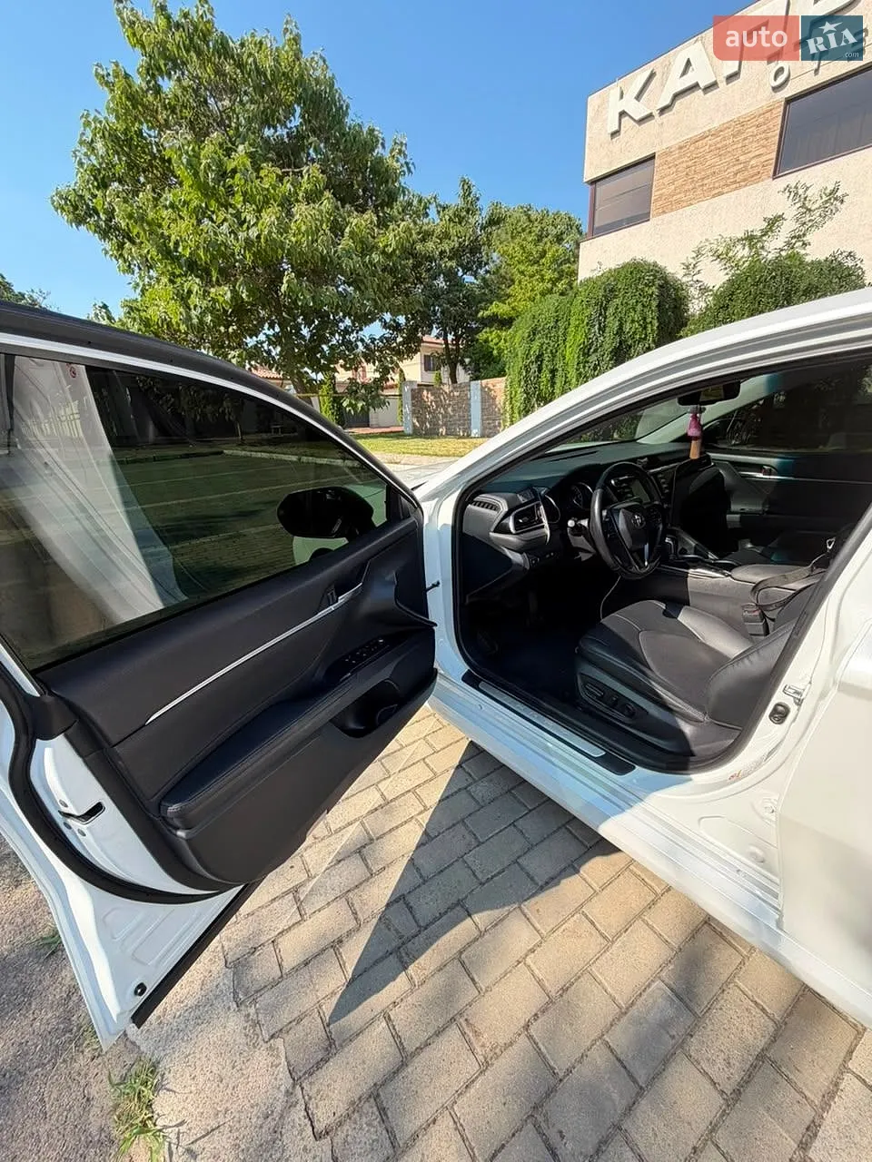 2018 Toyota Camry - мініатюра 14