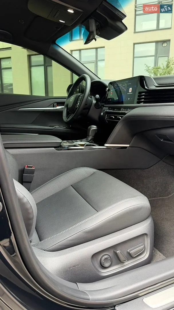 2024 Toyota Camry - мініатюра 15