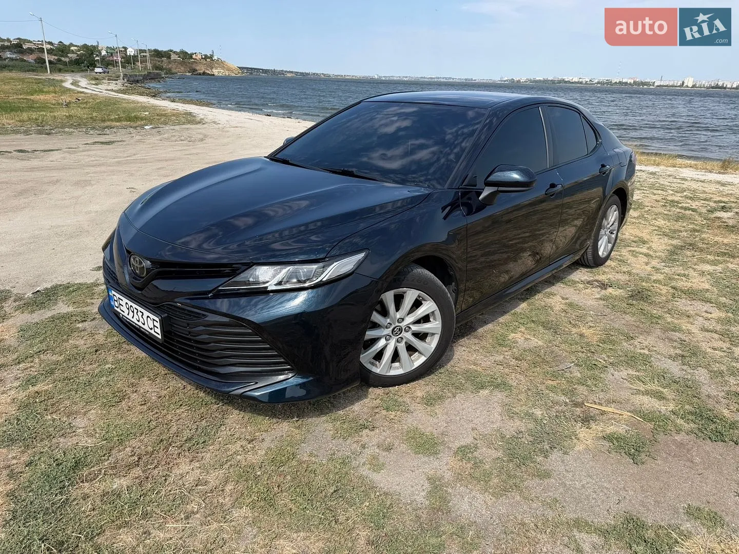 2018 Toyota Camry - мініатюра 2