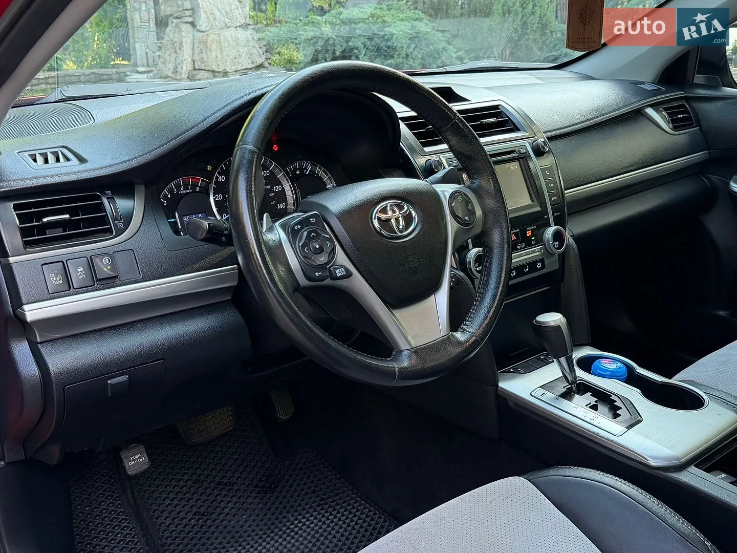 2013 Toyota Camry - мініатюра 25