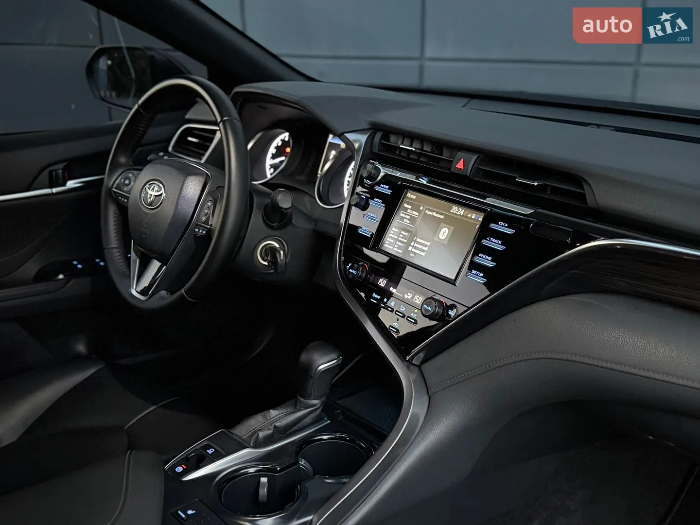 2018 Toyota Camry - мініатюра 21
