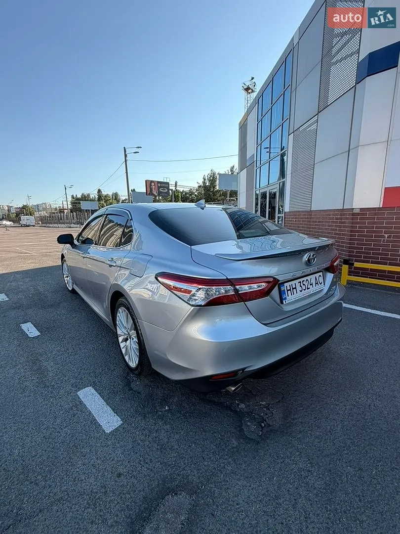 2020 Toyota Camry - мініатюра 7