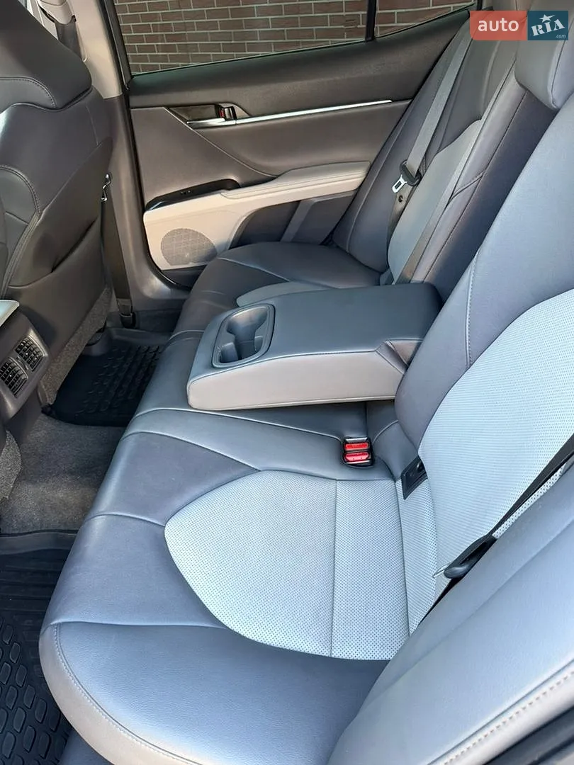 2020 Toyota Camry - мініатюра 27
