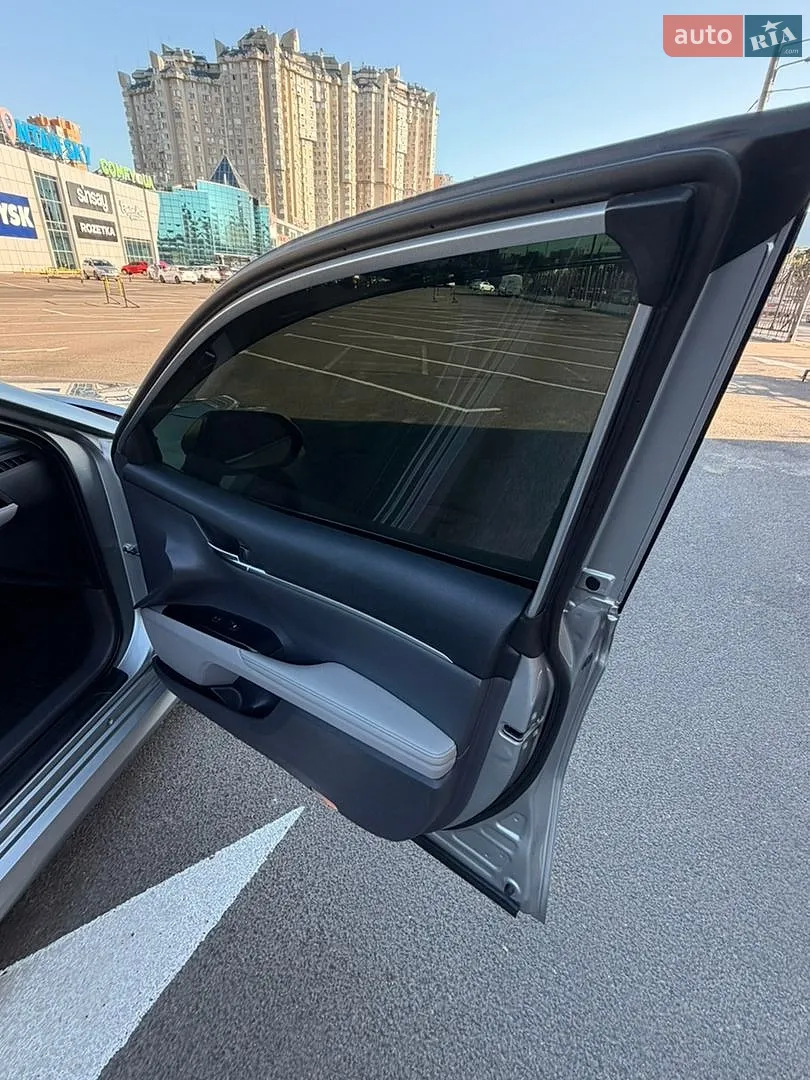 2020 Toyota Camry - мініатюра 29
