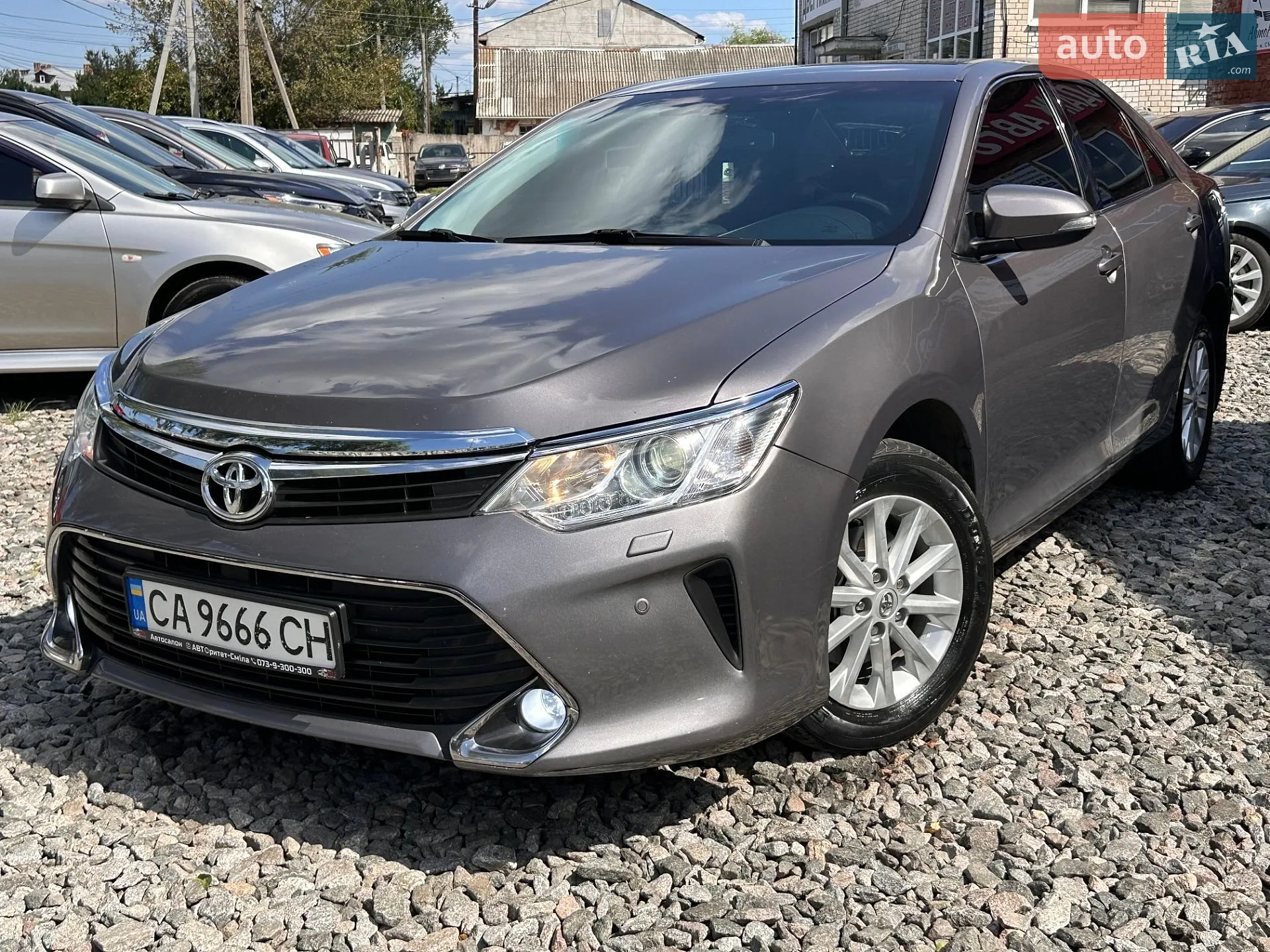 2016 Toyota Camry - мініатюра 3