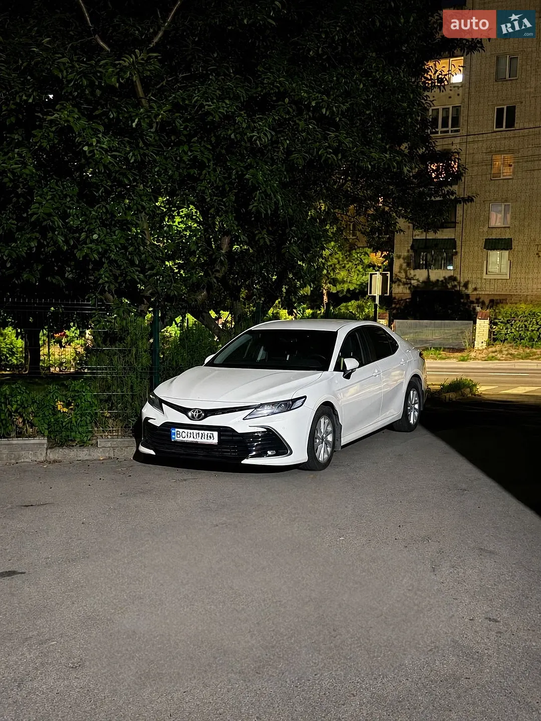 2021 Toyota Camry - фото 1