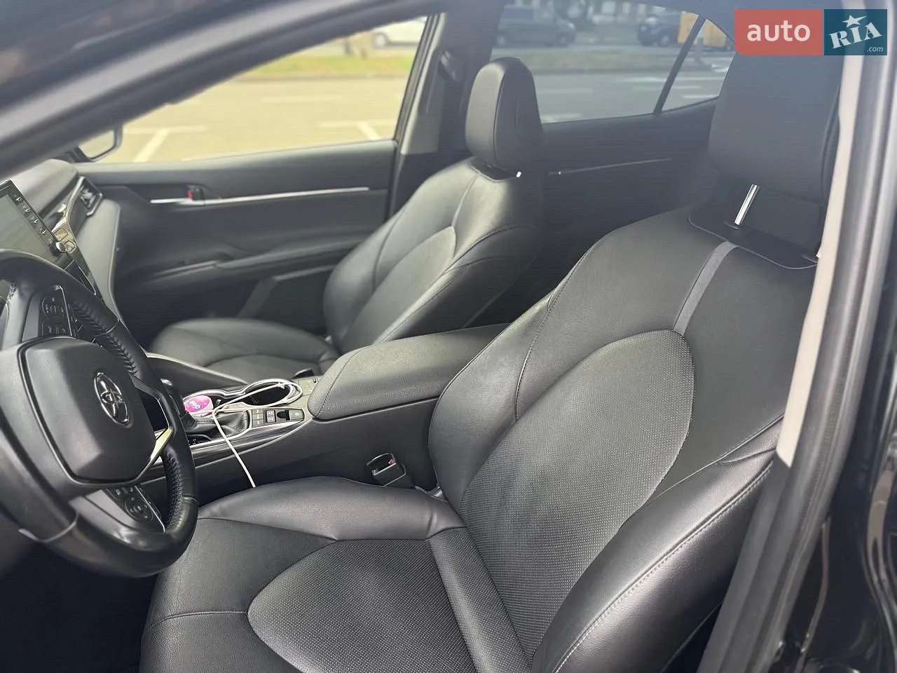 2022 Toyota Camry - мініатюра 12