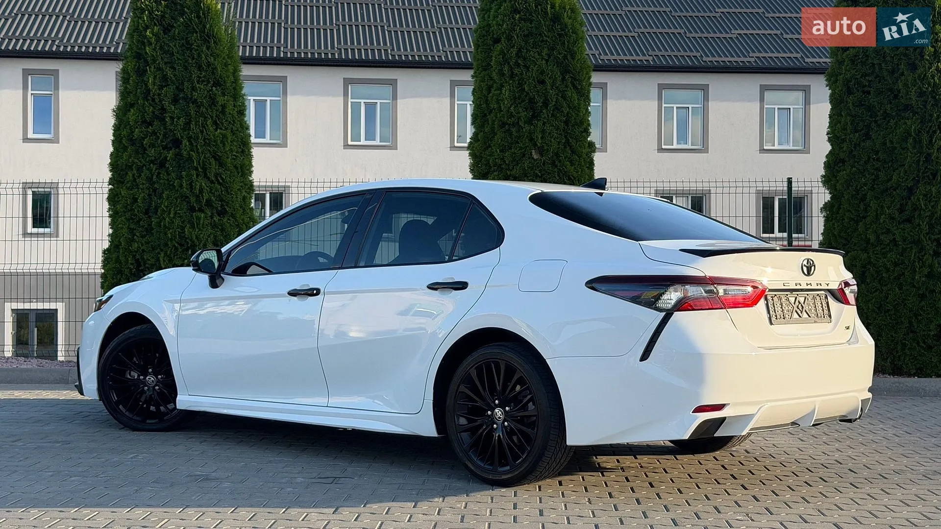 2021 Toyota Camry - мініатюра 9