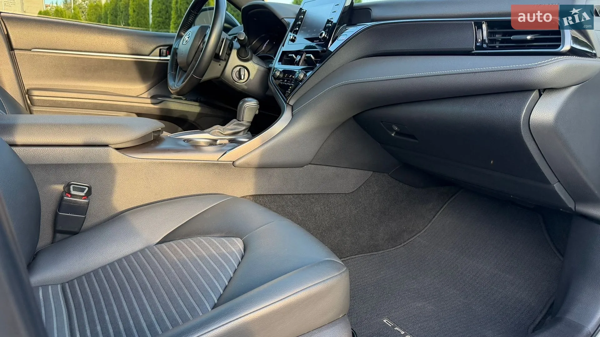 2021 Toyota Camry - мініатюра 21